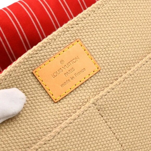 Louis Vuitton Antigua Buzas PM Shoulder Bag - Picture 10 of 11